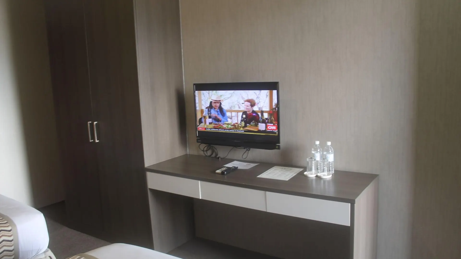 88 Courtyard Hotel Pasay 3*,  Philippinen