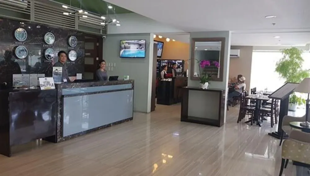 88 Courtyard Hotel Pasay 3*,